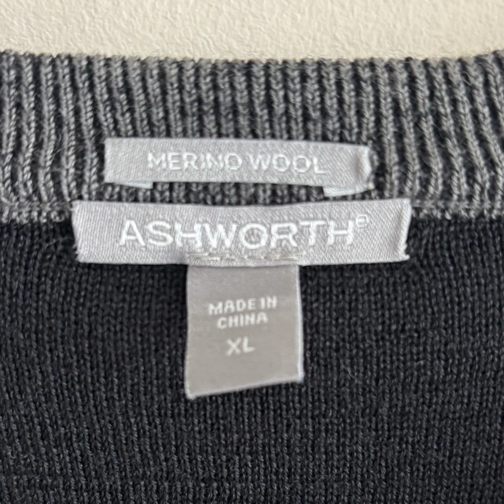 Ashworth Charcoal V-Neck Sweater Merino Wool XL Golf